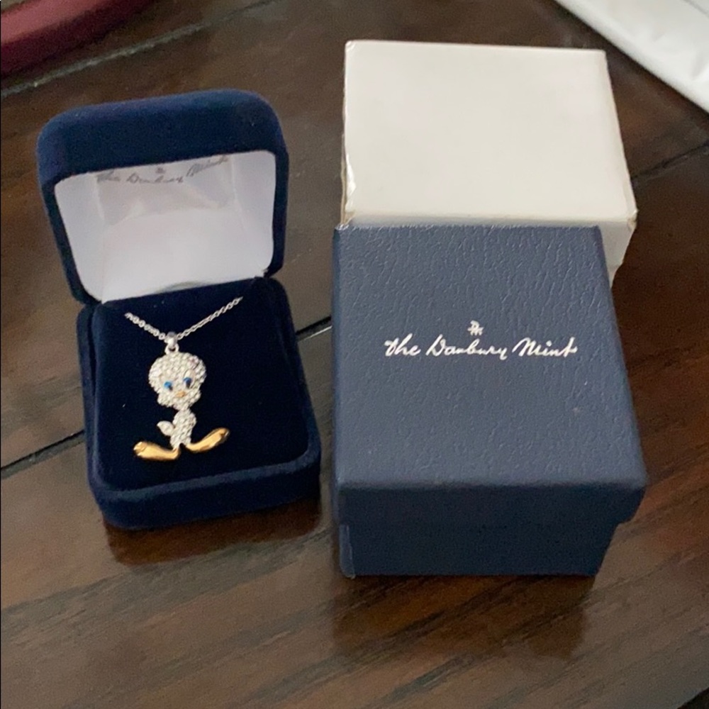 Danbury Mint Tweety Bird necklace